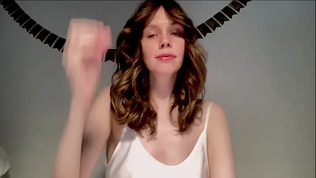 Snapshot of Nikki_Mimimi chatting on 11, 1, 2025 Nikki Mimimi online show from 11, 1, 2025