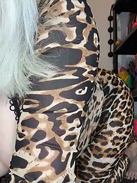 Snapshot of Maria_Texas chatting on 22, 12, 2025 Maria Texas online show from 22, 12, 2025