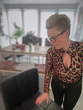 Snapshot of German_Milf chatting on 12, 2, 2025 German Milf online show from 12, 2, 2025