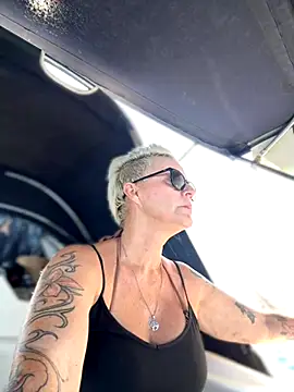 Snapshot of German_Milf chatting on 12, 9, 2025 German Milf online show from 12, 9, 2025