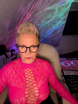 Snapshot of German_Milf chatting on 30, 10, 2025 German Milf online show from 30, 10, 2025