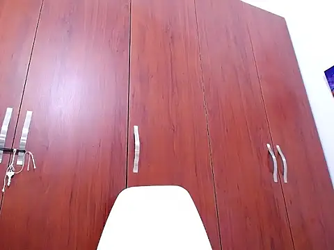 Snapshot of hornywife_ chatting on 6, 10, 2025 hornywife online show from 6, 10, 2025