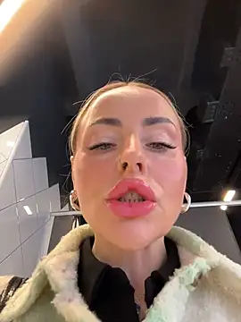 EmaSalis online show from 25, 3, 2026