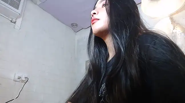 Snapshot of Urbabygirl_jenny chatting on 28, 2, 2025 Urbabygirl jenny online show from 28, 2, 2025