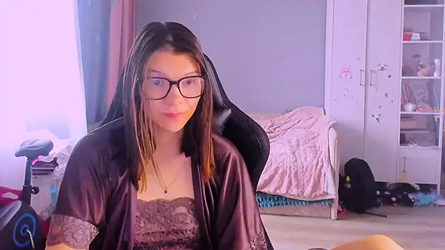 MollyLollipop online show from 29, 5, 2026