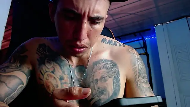 Adam Hudsond online show from 16, 4, 2026