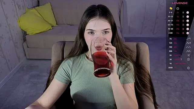 Eva Davie online show from 29, 11, 2025