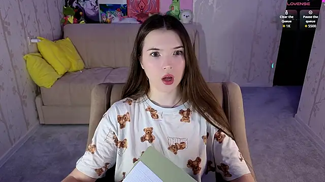 Eva Davie online show from 26, 2, 2026