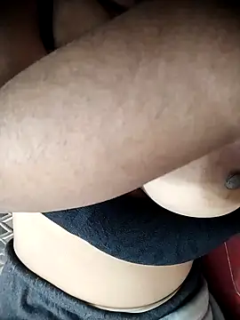 BigBustyRuhi online show from 7, 2, 2025