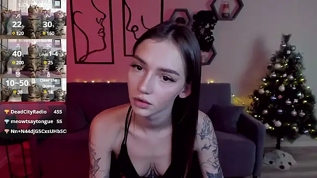 Snapshot of SophieCatty chatting on 5, 1, 2025 SophieCatty online show from 5, 1, 2025