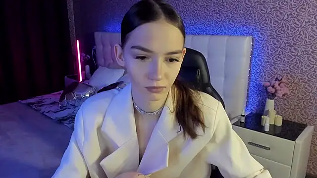 Snapshot of SophieCatty chatting on 25, 2, 2025 SophieCatty online show from 25, 2, 2025