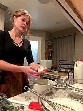 Snapshot of AnnaGingerDD chatting on 1, 12, 2025 AnnaGingerDD online show from 1, 12, 2025