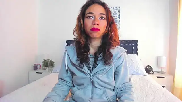 ZulyMichels online show from 12, 2, 2025