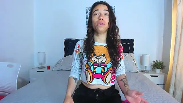 ZulyMichels online show from 19, 9, 2025