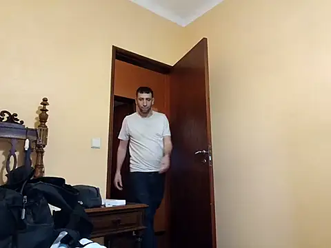 White rabbit  online show from 31, 10, 2025