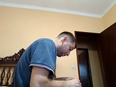 White rabbit  online show from 1, 11, 2025