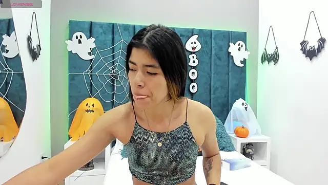 Girl Cherry online show from 12, 10, 2025