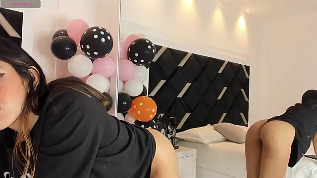 Girl Cherry online show from 21, 10, 2025