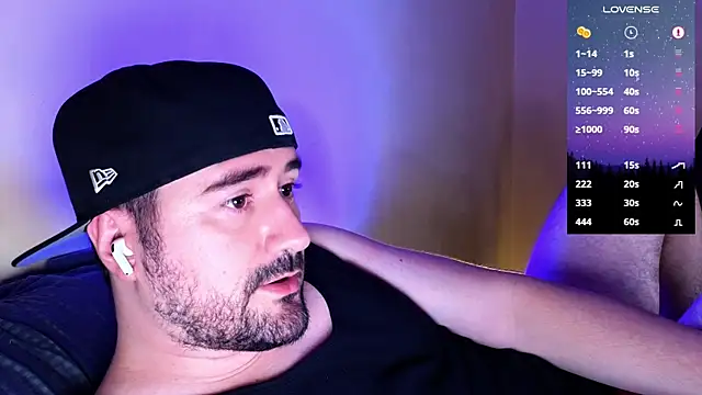 Snapshot of DominantTheo chatting on 7, 2, 2025 DominantTheo online show from 7, 2, 2025