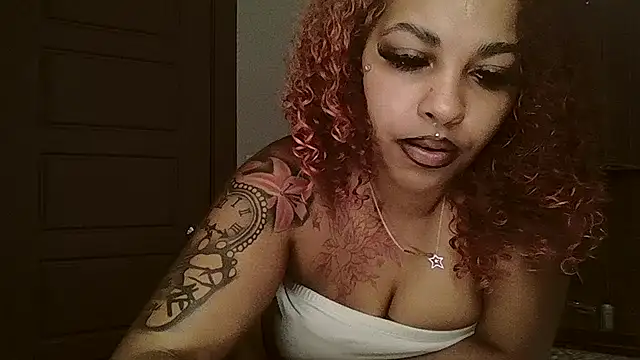 Cloutchasercrystall online show from 20, 9, 2025