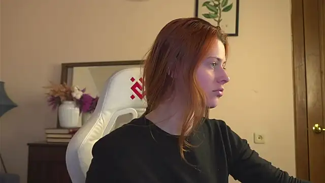 doll lesli online show from 31, 1, 2025