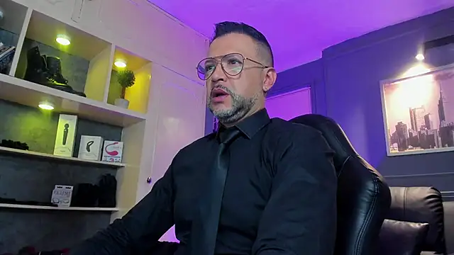 Snapshot of MrFrank_tattoo chatting on 14, 1, 2026 MrFrank tattoo online show from 14, 1, 2026