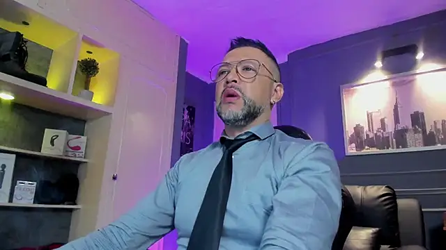 Snapshot of MrFrank_tattoo chatting on 11, 2, 2026 MrFrank tattoo online show from 11, 2, 2026