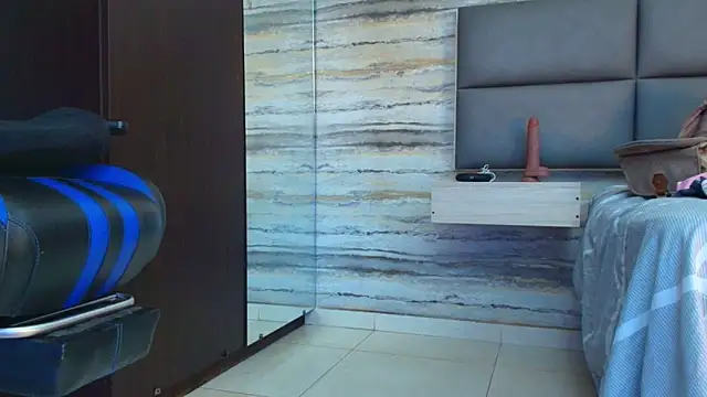 oliver  brown online show from 18, 12, 2025