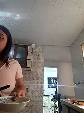 Snapshot of LizzRouse chatting on 23, 2, 2025 LizzRouse online show from 23, 2, 2025