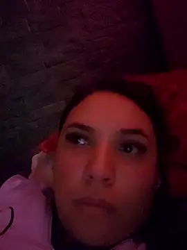 Snapshot of LizzRouse chatting on 1, 10, 2025 LizzRouse online show from 1, 10, 2025