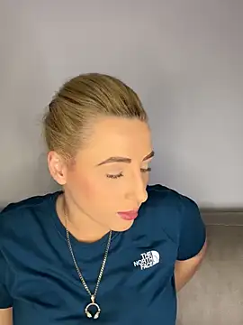 Strongqueen online show from 23, 1, 2025