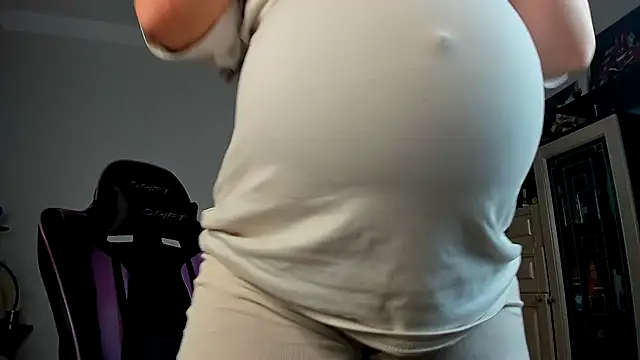 stella vestal online show from 11, 12, 2024