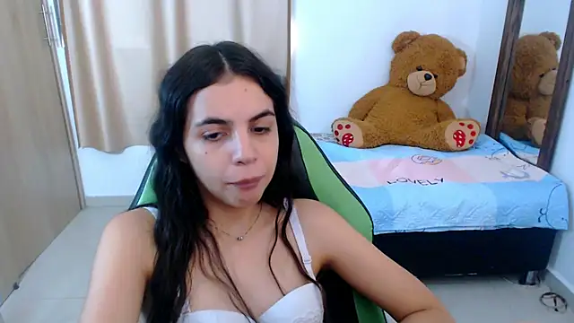  elenna online show from 17, 3, 2025