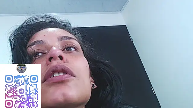 Upskirt Squirt96 online show from 29, 4, 2026
