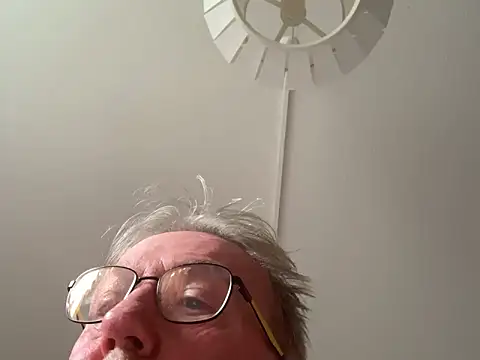Nudelschwanz online show from 24, 1, 2025