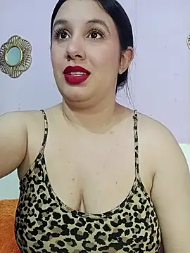 Deina bunny online show from 28, 3, 2026