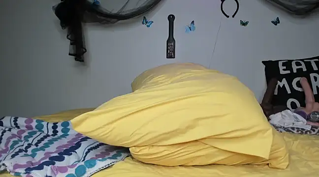 ThickAssRena online show from 8, 2, 2025