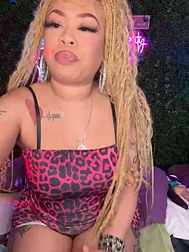 ThickAssRena online show from 16, 5, 2026