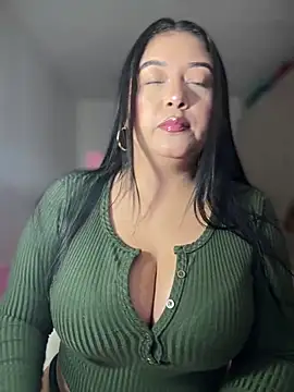 Snapshot of cami_ortiz__ chatting on 17, 3, 2025 cami ortiz online show from 17, 3, 2025