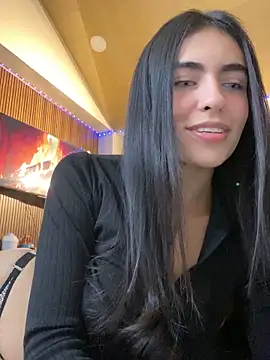 DaphneUwu online show from 19, 2, 2026