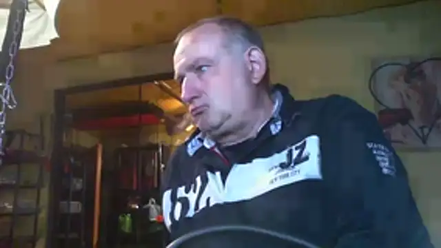 Snapshot of jeanlulu chatting on 28, 10, 2025 jeanlulu online show from 28, 10, 2025