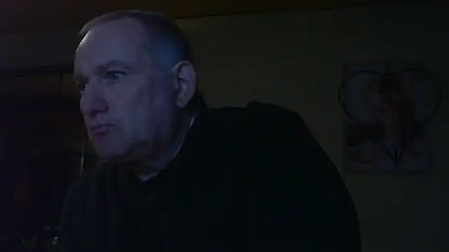 Snapshot of jeanlulu chatting on 13, 11, 2025 jeanlulu online show from 13, 11, 2025