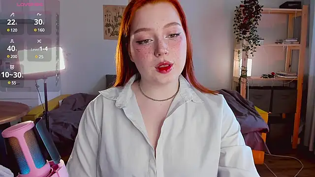 Snapshot of Sofy_Benson chatting on 19, 2, 2025 Sofy Benson online show from 19, 2, 2025