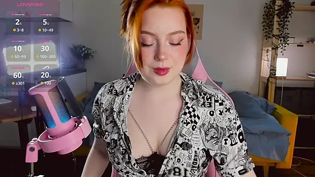 Snapshot of Sofy_Benson chatting on 27, 2, 2025 Sofy Benson online show from 27, 2, 2025