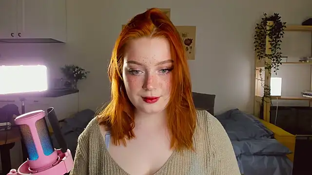 Snapshot of Sofy_Benson chatting on 4, 3, 2025 Sofy Benson online show from 4, 3, 2025