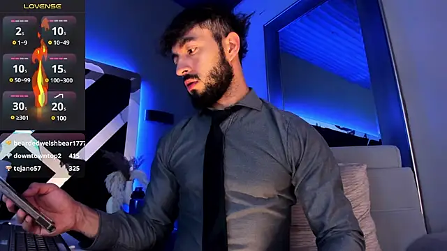 Snapshot of MarkWalker__ chatting on 1, 3, 2025 MarkWalker online show from 1, 3, 2025