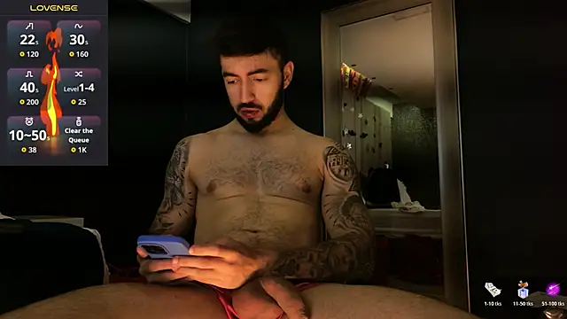 Snapshot of MarkWalker__ chatting on 19, 10, 2025 MarkWalker online show from 19, 10, 2025