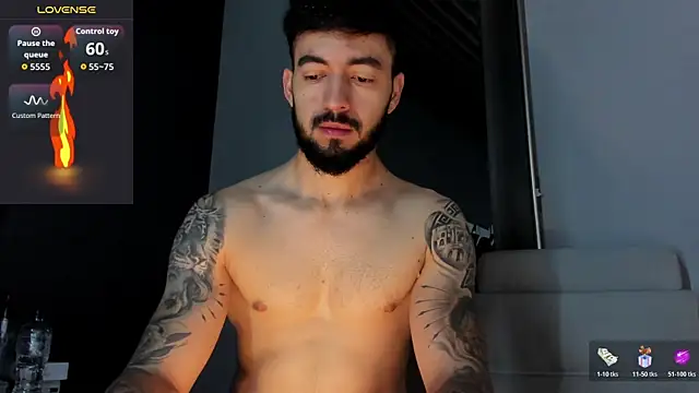 Snapshot of MarkWalker__ chatting on 14, 11, 2025 MarkWalker online show from 14, 11, 2025