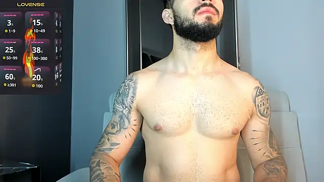 Snapshot of MarkWalker__ chatting on 19, 11, 2025 MarkWalker online show from 19, 11, 2025