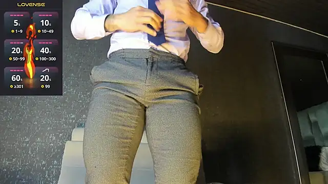 Snapshot of MarkWalker__ chatting on 30, 11, 2025 MarkWalker online show from 30, 11, 2025